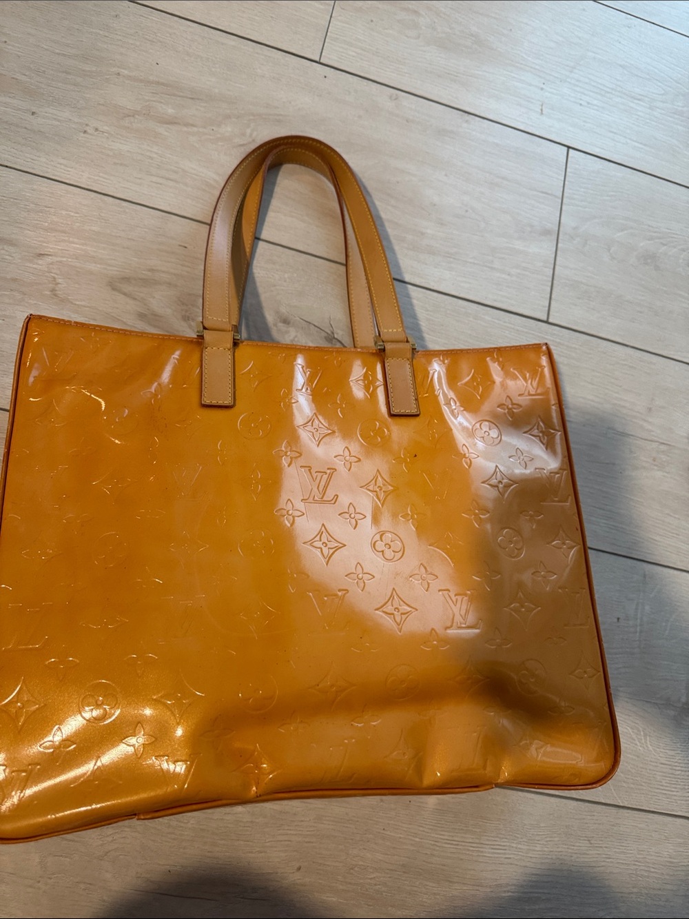 Louis Vuitton Vernis Tote